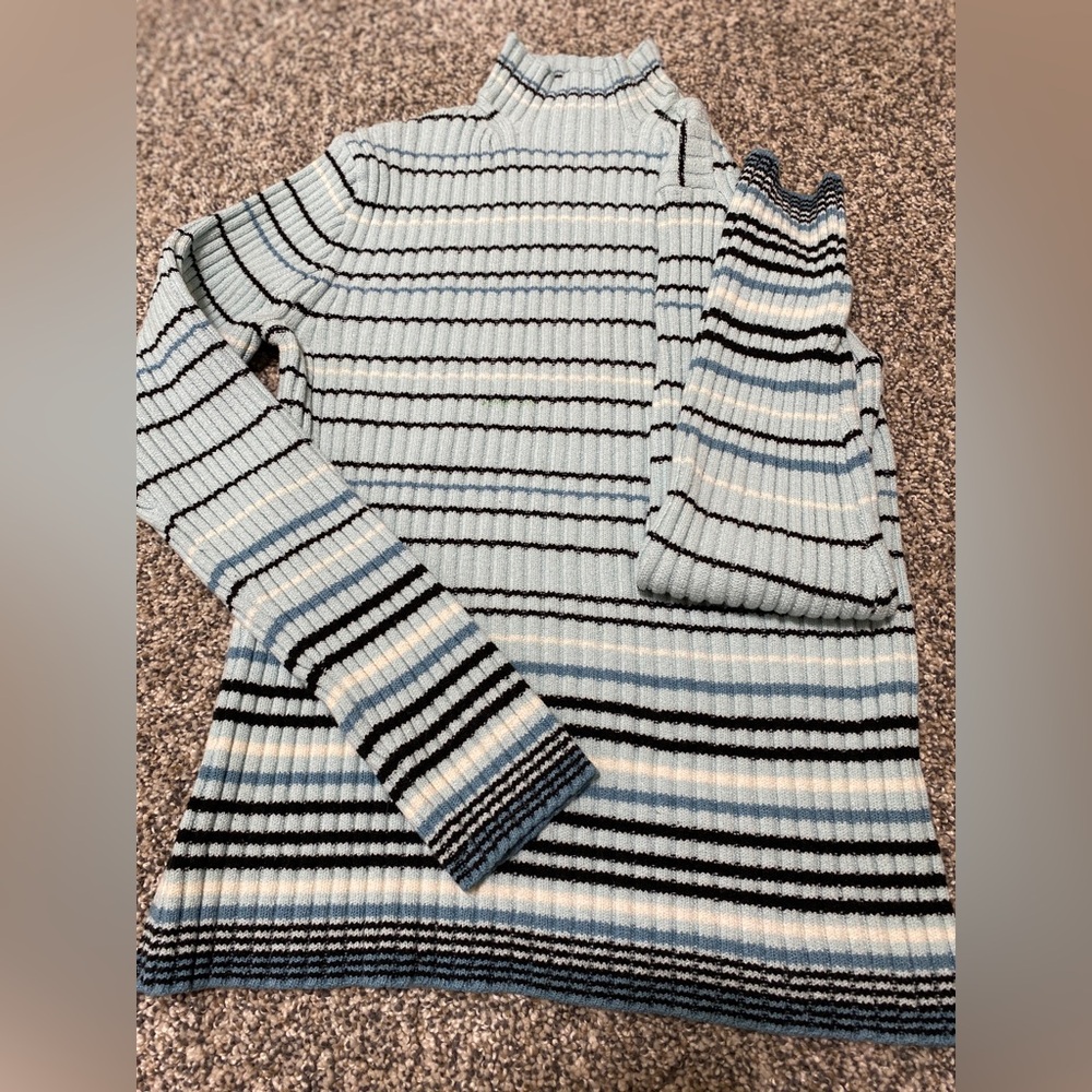 Vintage Hillard & Hanson Blue and Black Cowl Neck Sweater